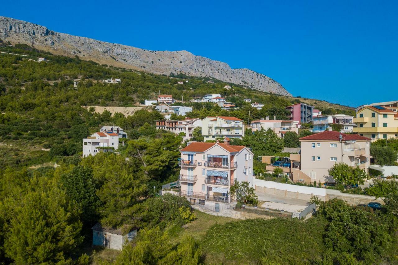 Katarina Apartmani Подстрана Экстерьер фото