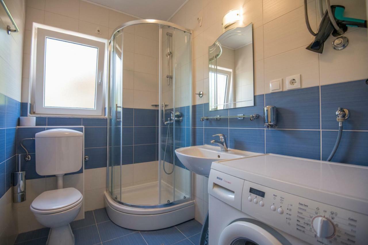 Katarina Apartmani Подстрана Экстерьер фото